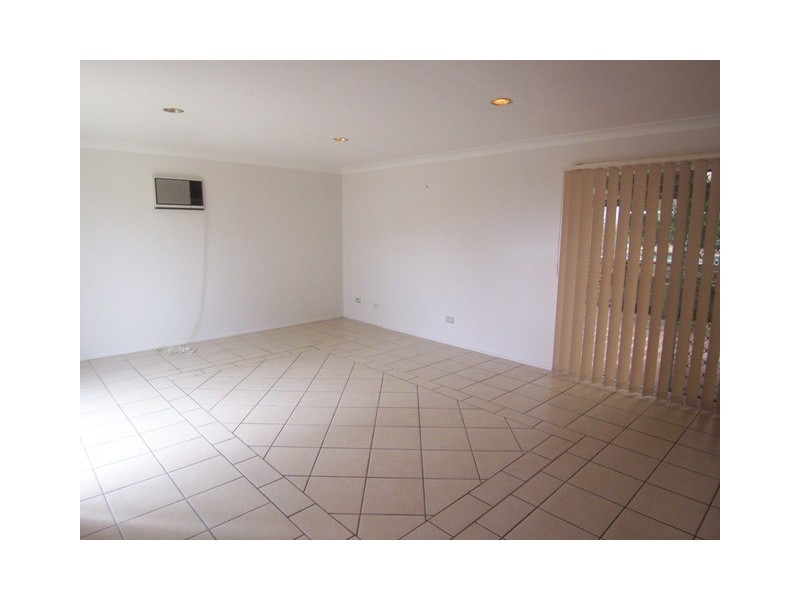 Ashmore QLD 4214