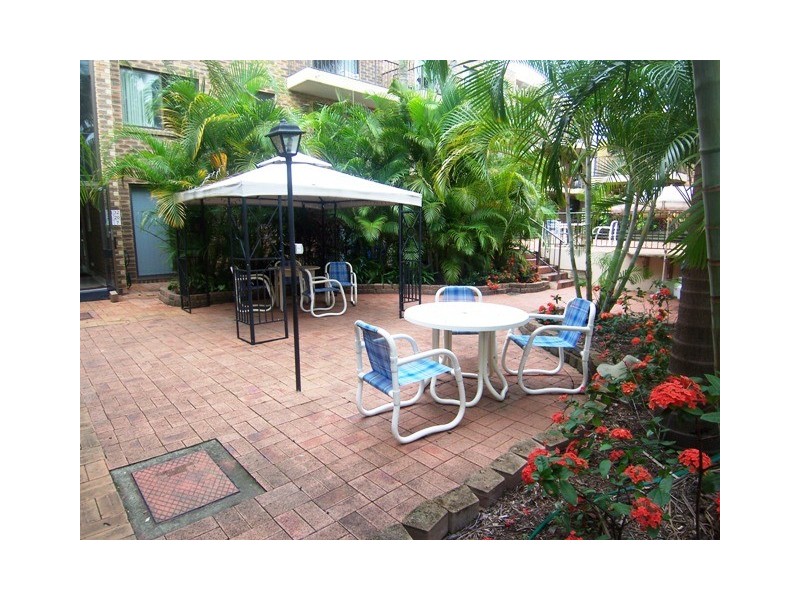 Biggera Waters QLD 4216