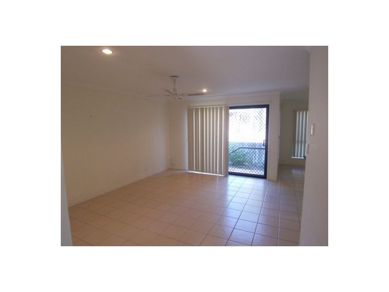 8/14 Terrigal, Southport QLD 4215