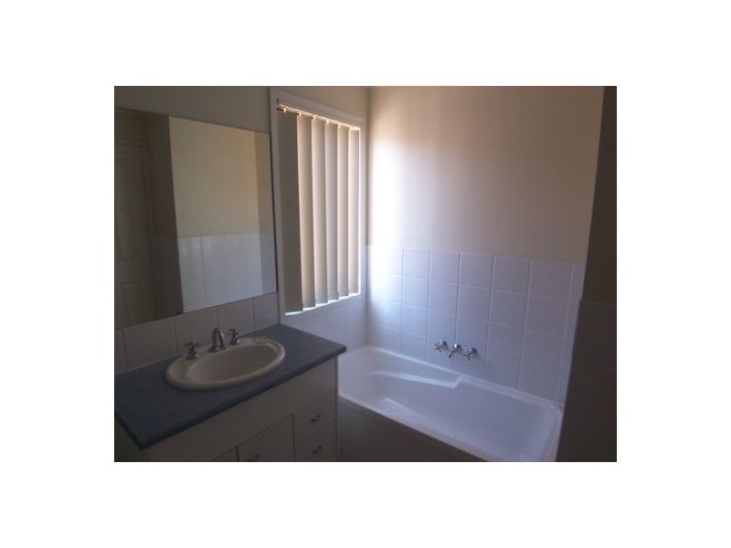 8/14 Terrigal, Southport QLD 4215