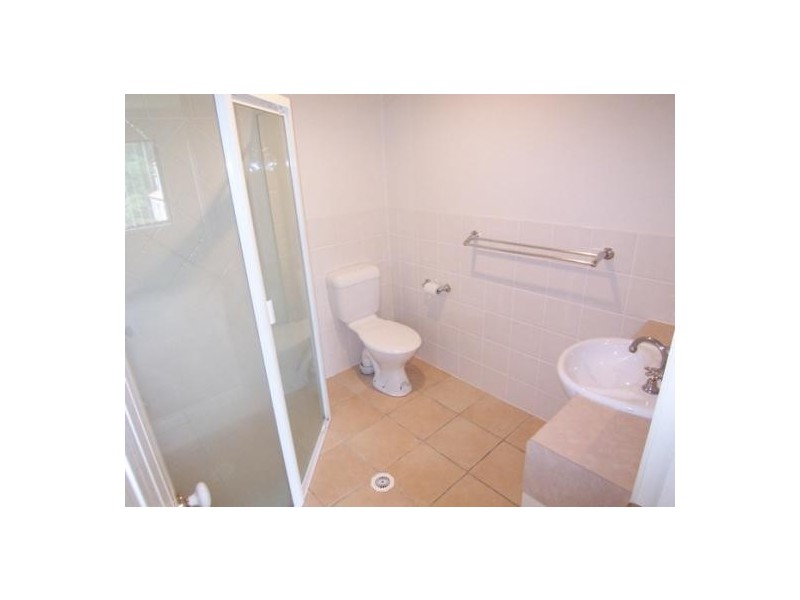 8/14 Terrigal, Southport QLD 4215