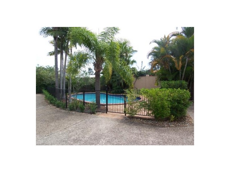 8/14 Terrigal, Southport QLD 4215