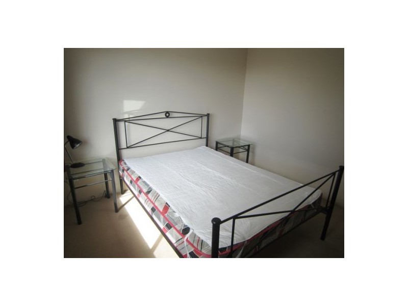 7a/143 High Street, Southport QLD 4215