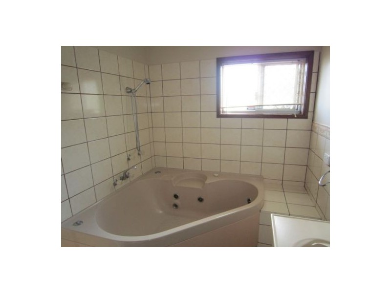 7a/143 High Street, Southport QLD 4215