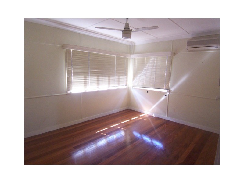 Labrador QLD 4215