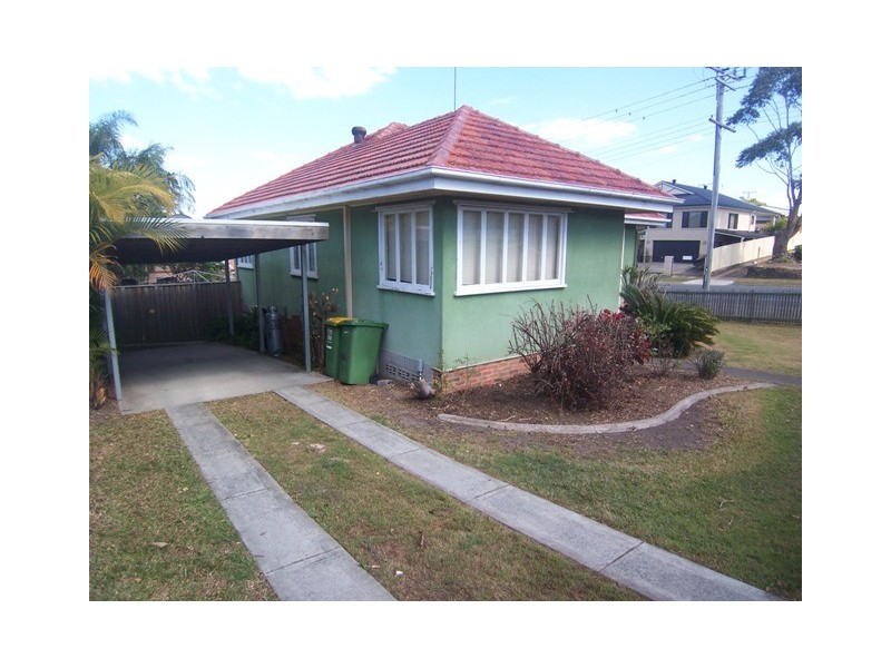 Labrador QLD 4215
