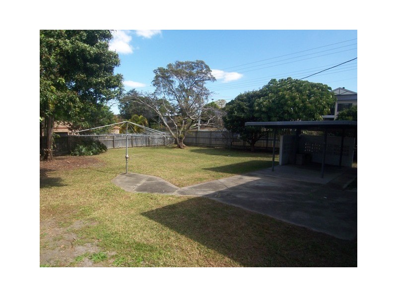 Labrador QLD 4215