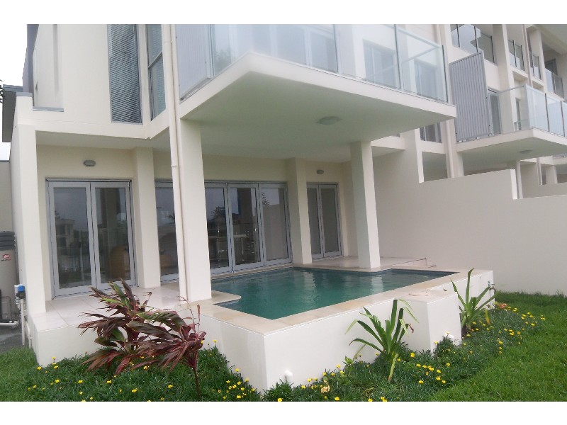 Runaway Bay QLD 4216