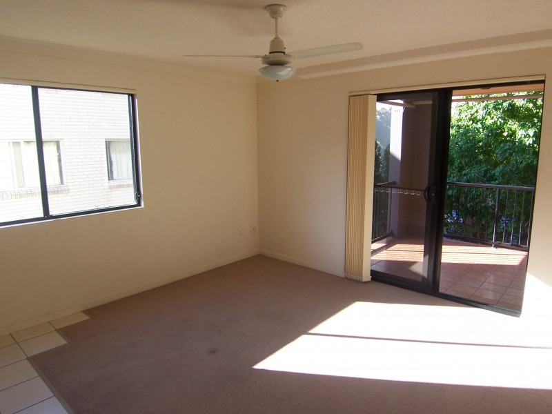 Biggera Waters QLD 4216