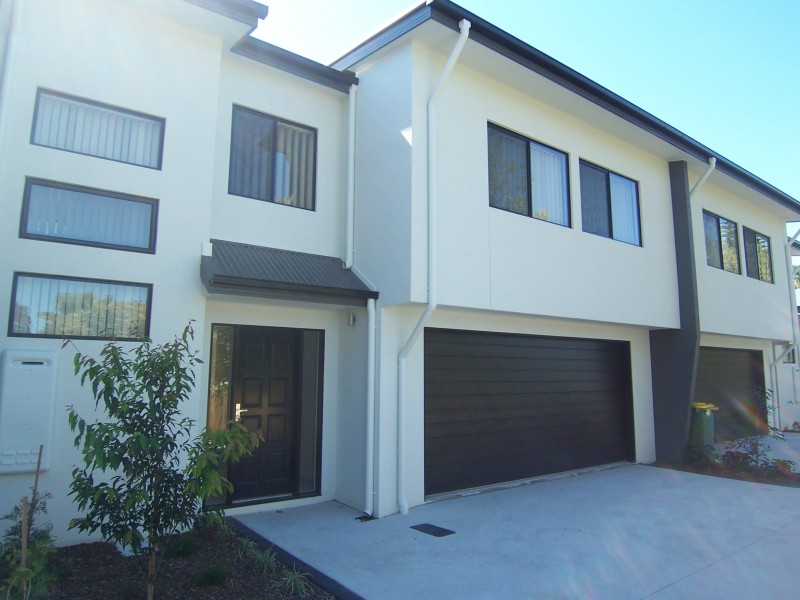 Labrador QLD 4215