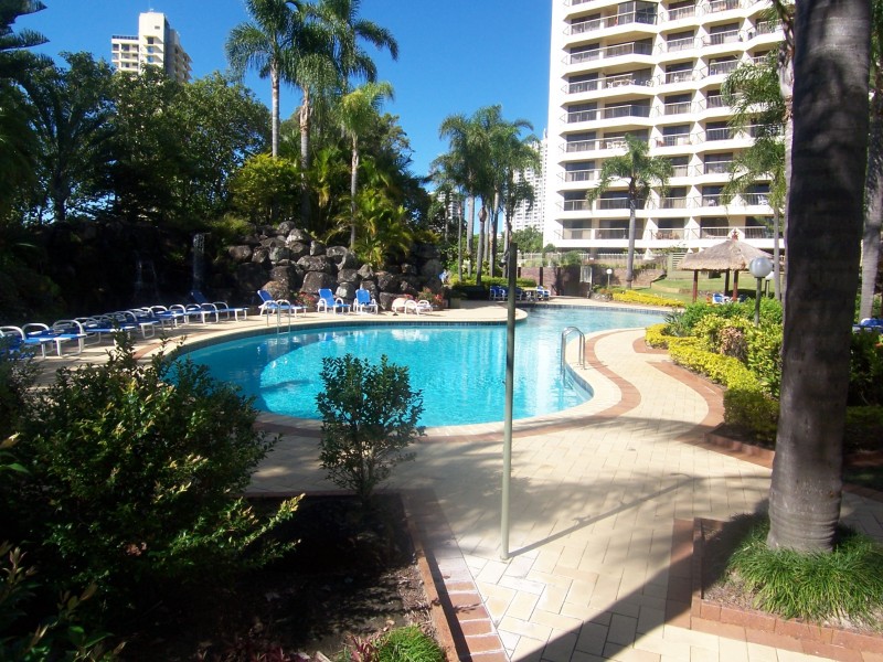 Paradise Waters QLD 4217