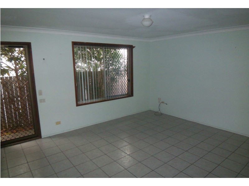 Labrador QLD 4215
