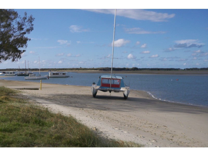 Labrador QLD 4215