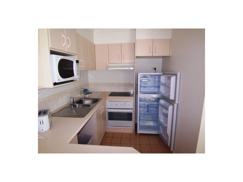 9/57 Worendo Street old, Southport QLD 4215