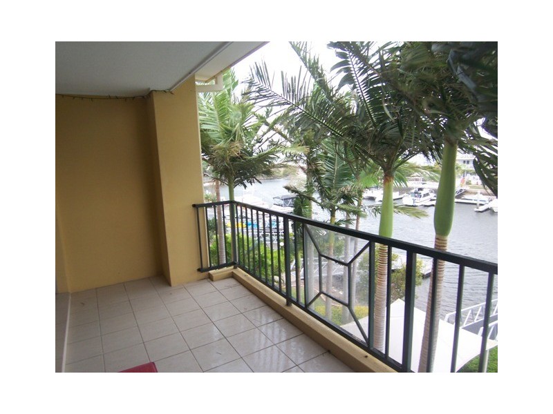 Runaway Bay QLD 4216