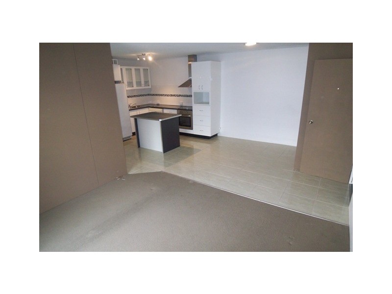 5/72 Marine, Southport QLD 4215