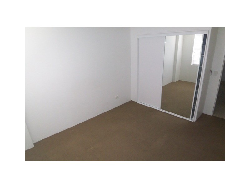 5/72 Marine, Southport QLD 4215