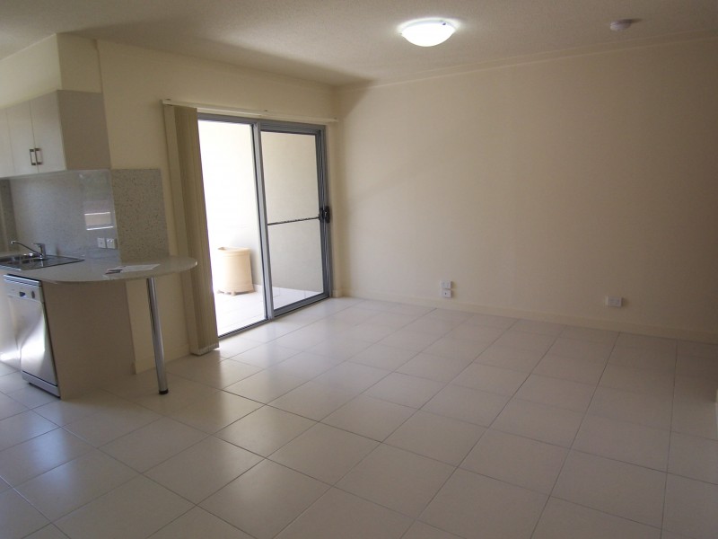 10/148 High Street, Southport QLD 4215