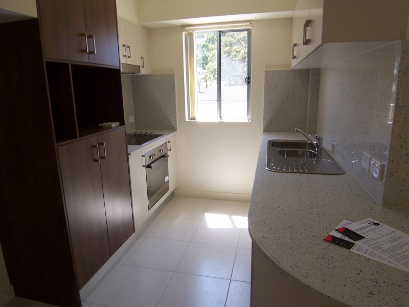 10/148 High Street, Southport QLD 4215