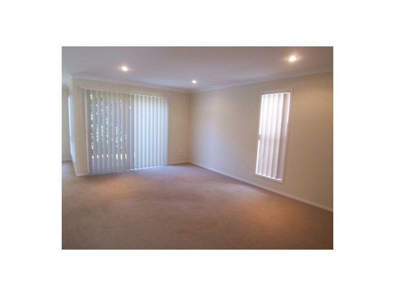 6/38-40 Robert Street, Labrador QLD 4215