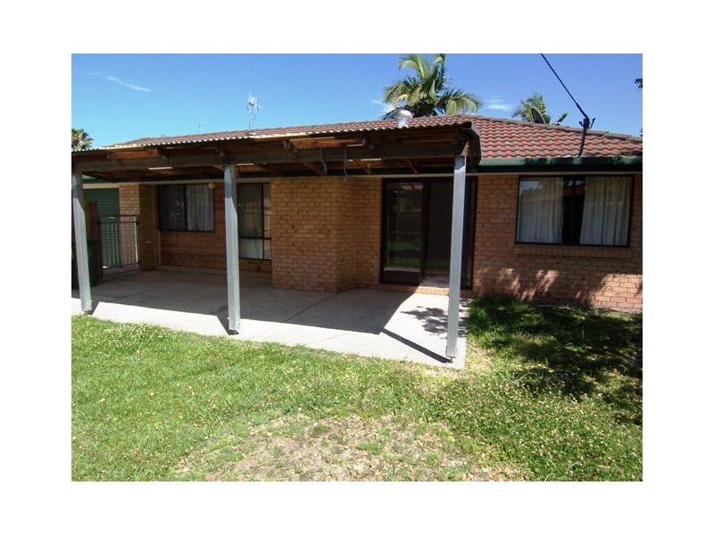 Labrador QLD 4215