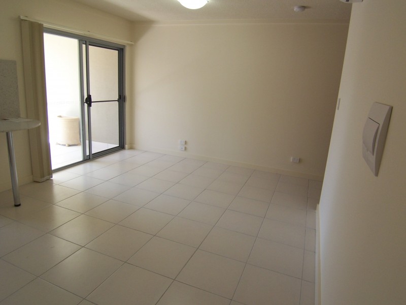 11/148 High Street, Southport QLD 4215