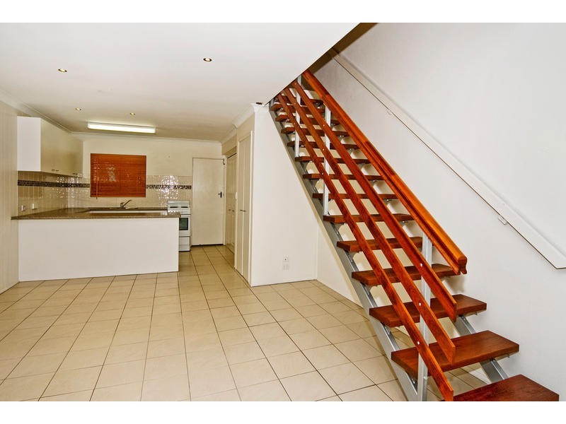 7/188 High, Southport QLD 4215