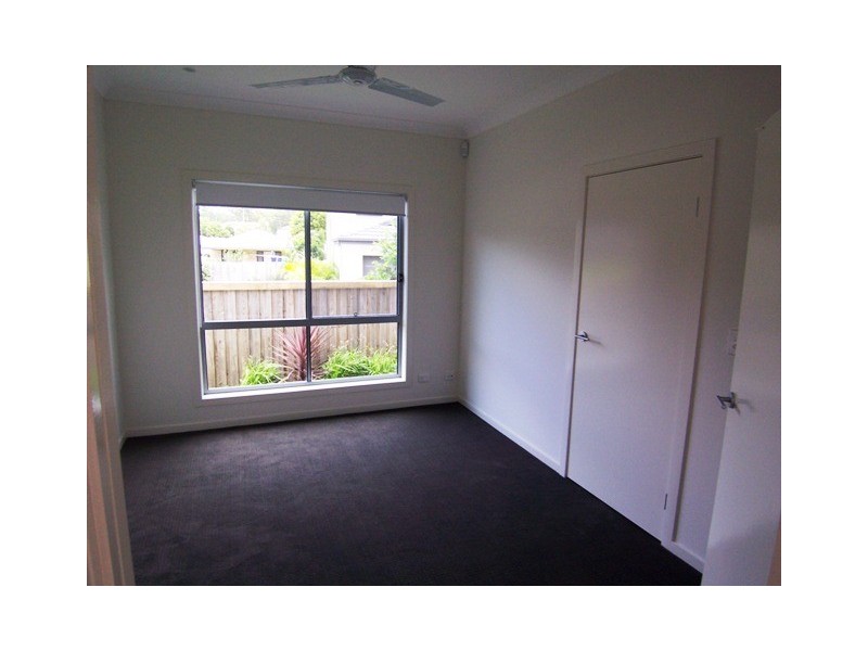 3/16-18 Geoff Wolter Drive, Molendinar QLD 4214