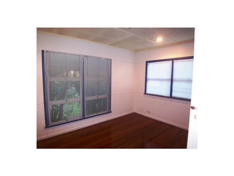 7 Beatty Street, Southport QLD 4215