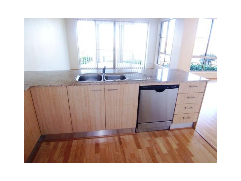 Varsity Lakes QLD 4227