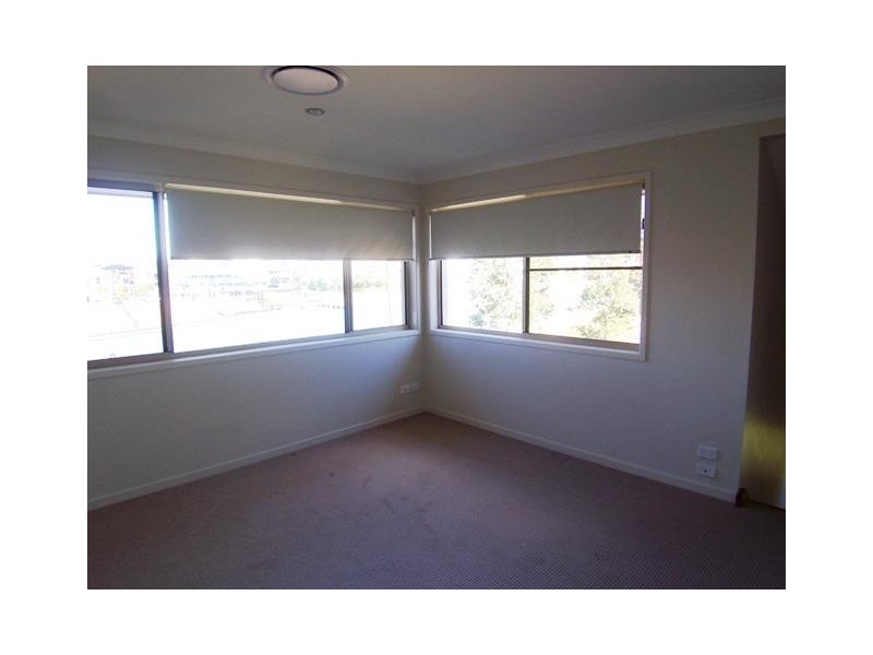 Varsity Lakes QLD 4227