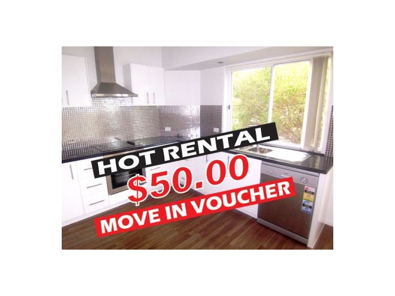 4/8 Alexandrina Dve, Varsity Lakes QLD 4227