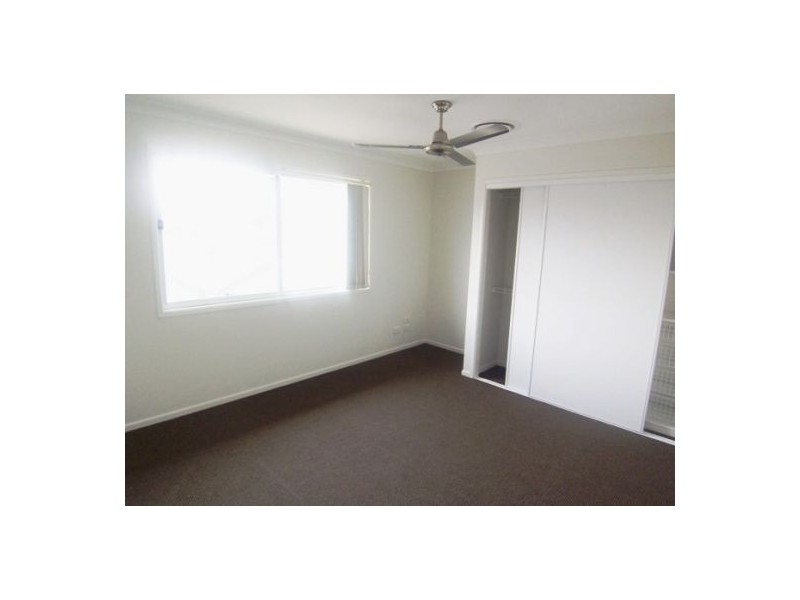 4/8 Alexandrina Dve, Varsity Lakes QLD 4227