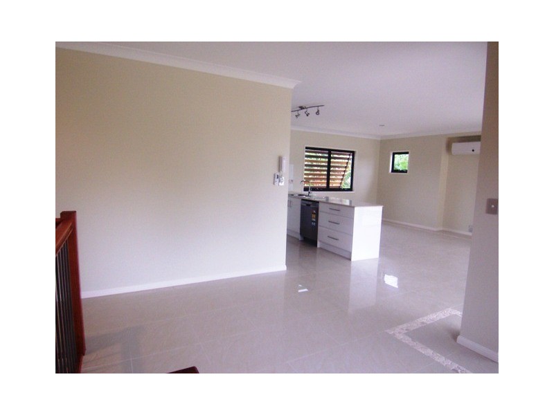 3/119 Minnie, Southport QLD 4215