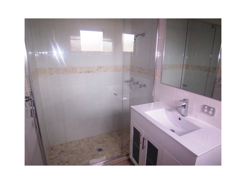 3/119 Minnie, Southport QLD 4215