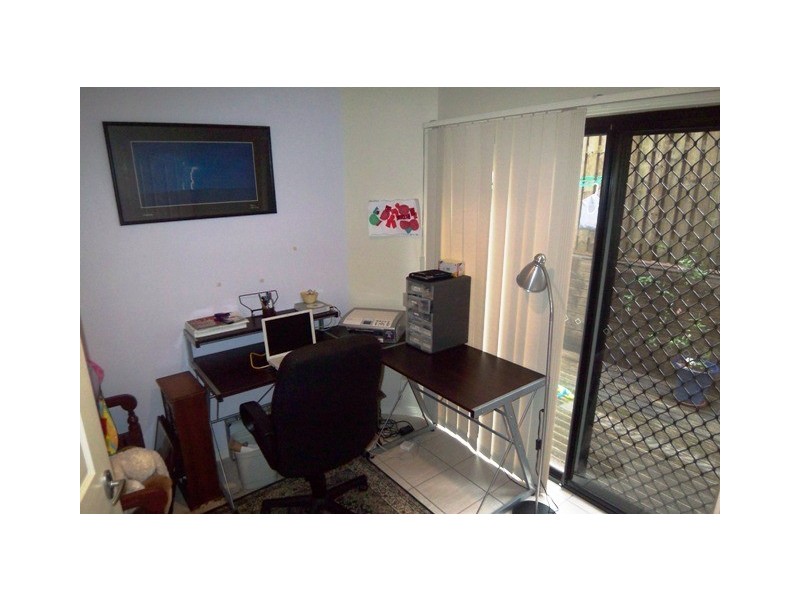 3/33 Meron, Southport QLD 4215