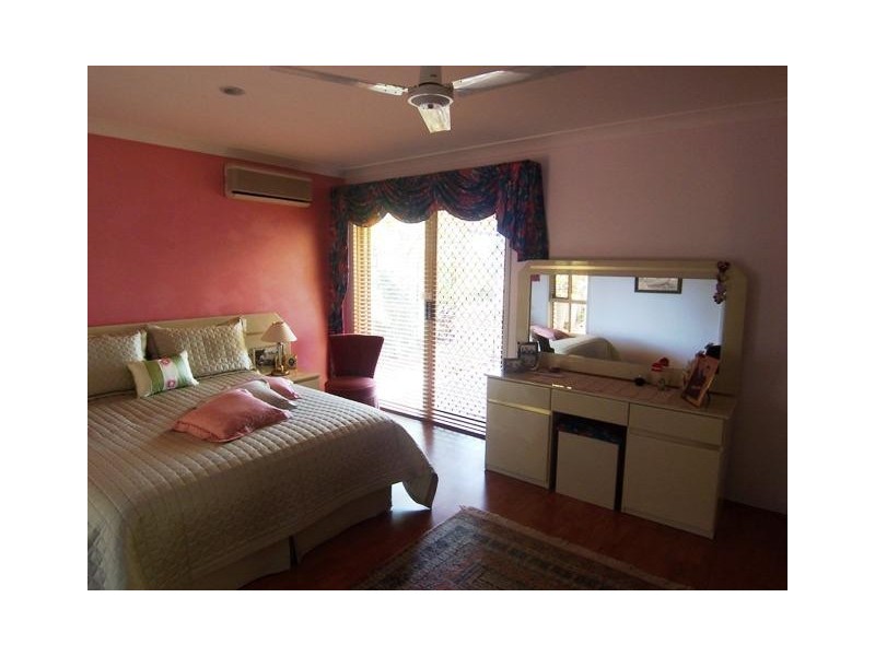 Burleigh Waters QLD 4220