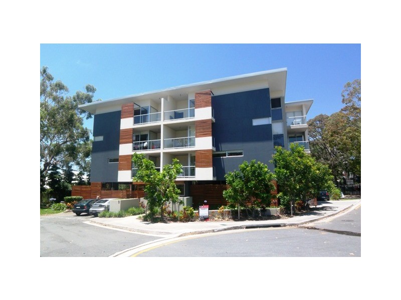14/5 Carey Lane, Southport QLD 4215