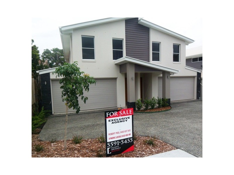 5a Ashton Street, Labrador QLD 4215