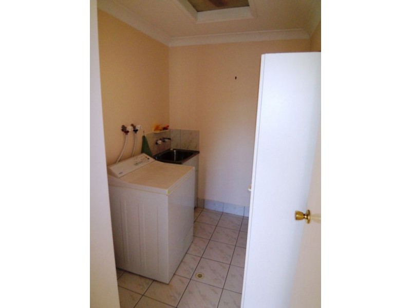 1/37 Binstead drive, Southport QLD 4215