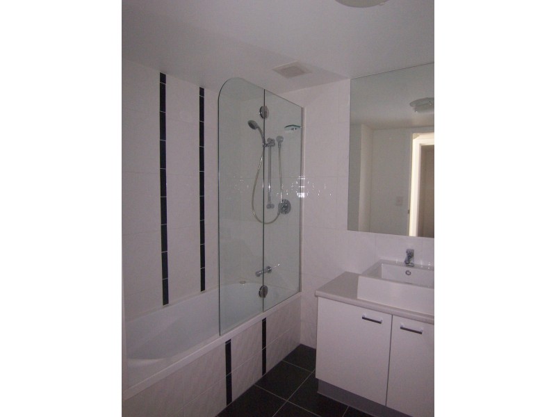 16/15 Lloyd St, Southport QLD 4215