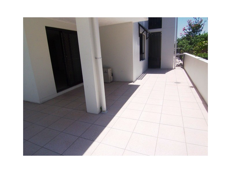 16/15 Lloyd St, Southport QLD 4215