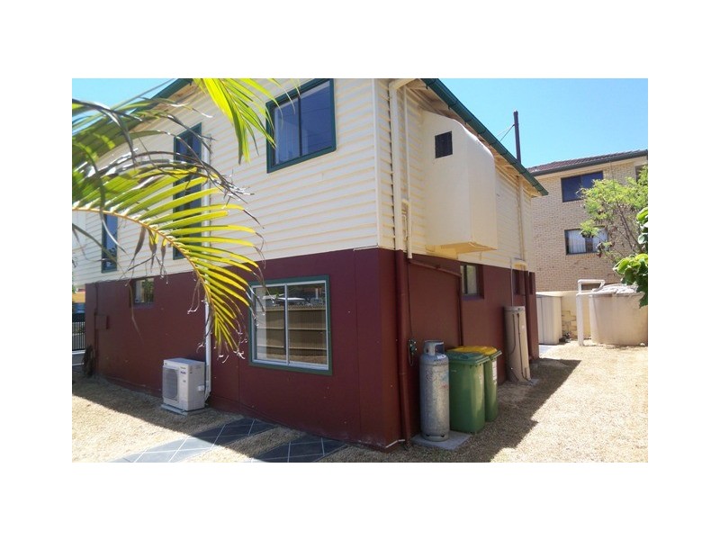 14 Stevens, Southport QLD 4215