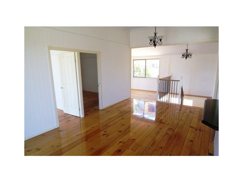 14 Stevens, Southport QLD 4215