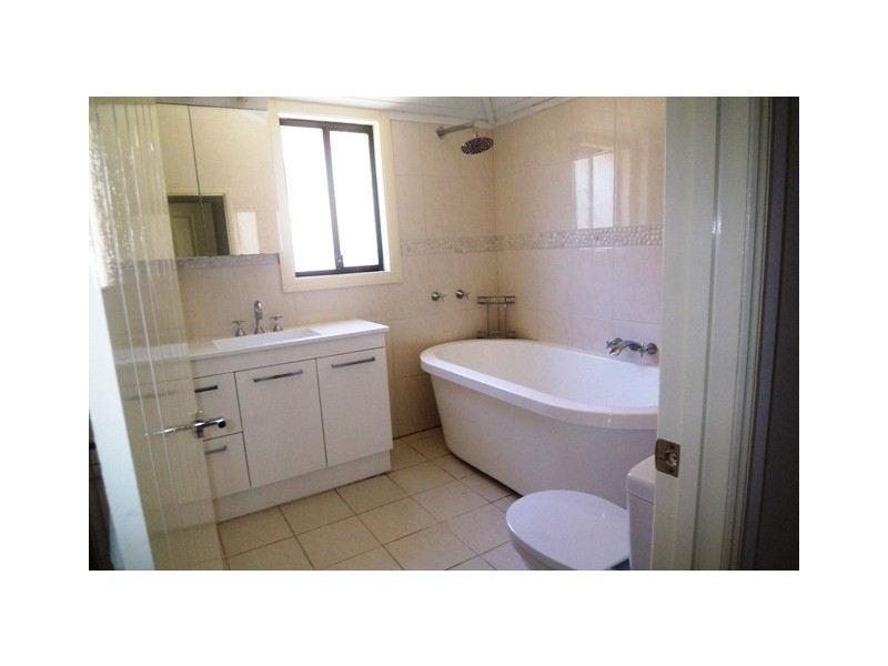 14 Stevens, Southport QLD 4215