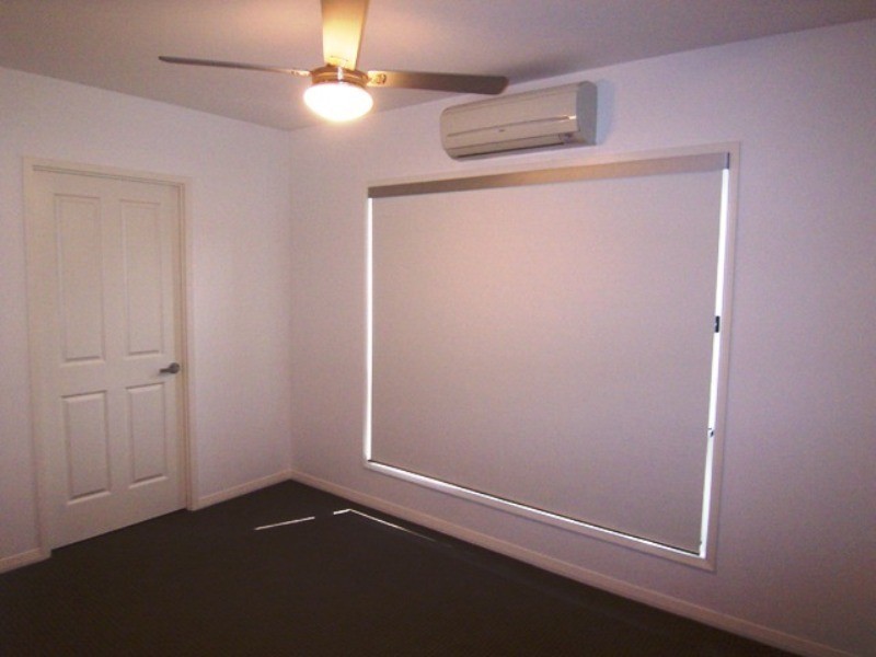 1/8 walton Street, Southport QLD 4215