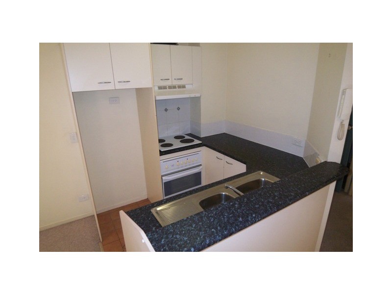 3/56 bauer, Southport QLD 4215