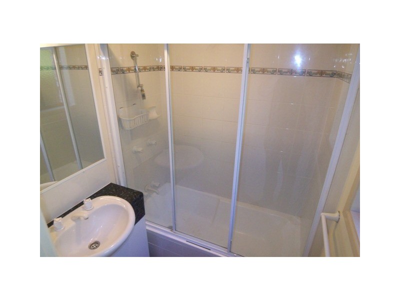 3/56 bauer, Southport QLD 4215