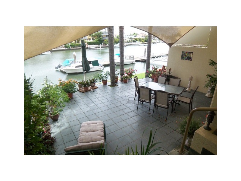 13/100 Morala, Runaway Bay QLD 4216