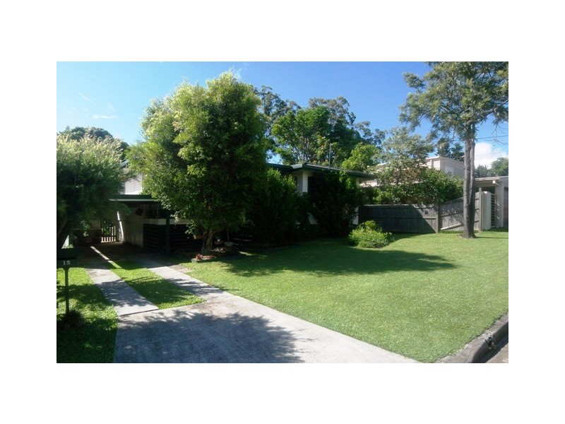 12  Magnolia Drive, Southport QLD 4215